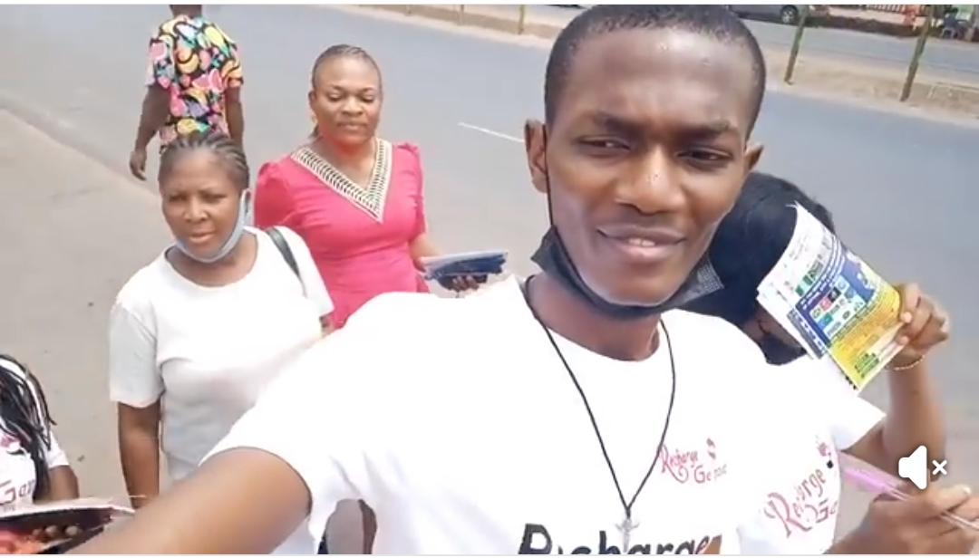 Screenshot_20251030_221959_Facebook